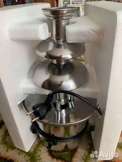 Фондю Шоколадный фонтан