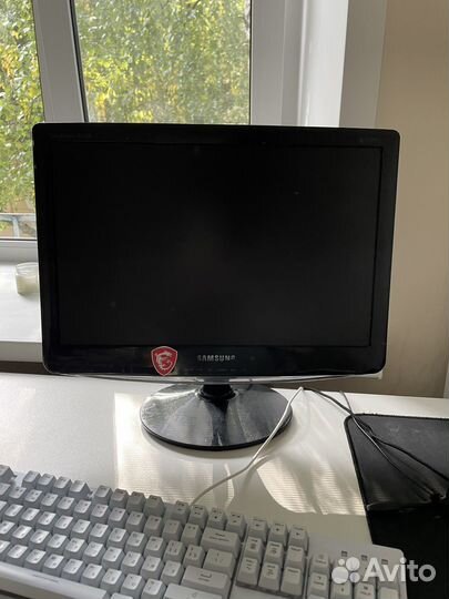 Монитор Samsung SyncMaster B1930N 18.5