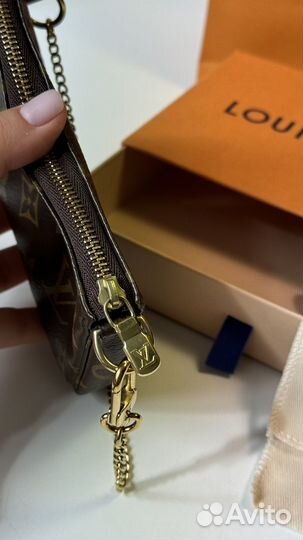 Сумка клатч Louis Vuitton mini pochette