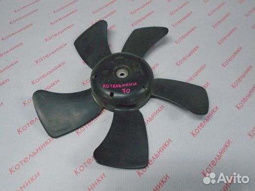 Nissan 21486-1L010 Крыльчатка вентилятора