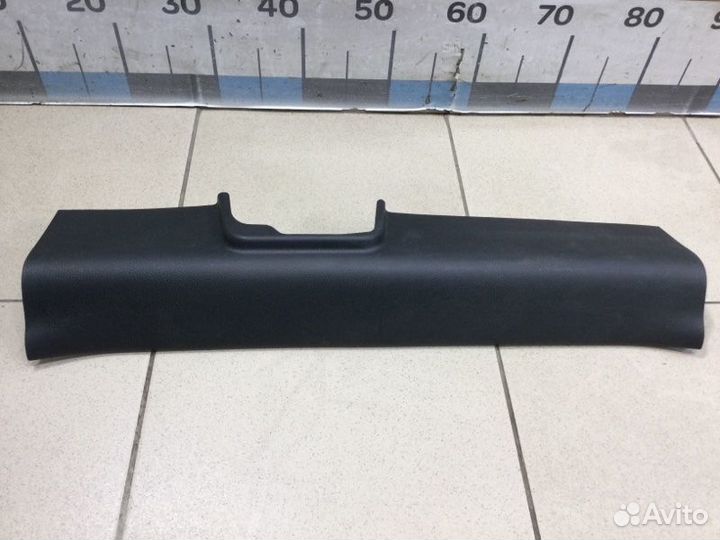 Накладка порога передняя правая Kia Sportage
