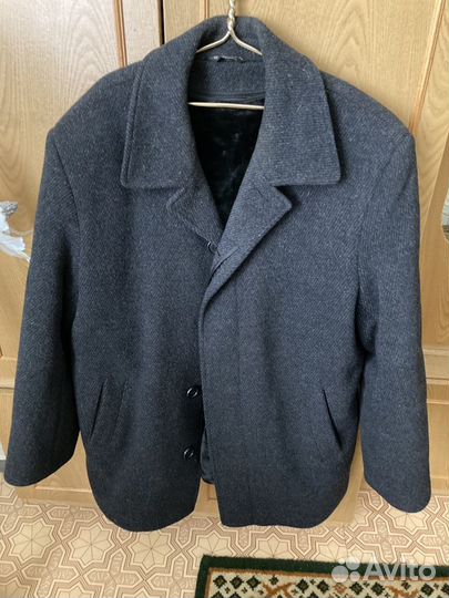 Пальто мужское размер 52-54, рост 175-180