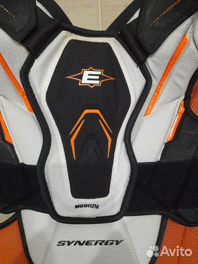 Нагрудник хоккейный взрослый