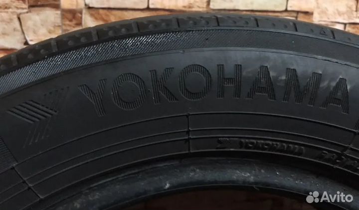 Yokohama BluEarth AE50 185/60 R14