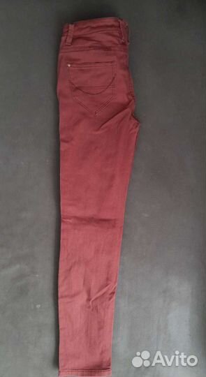 Джинсы разные