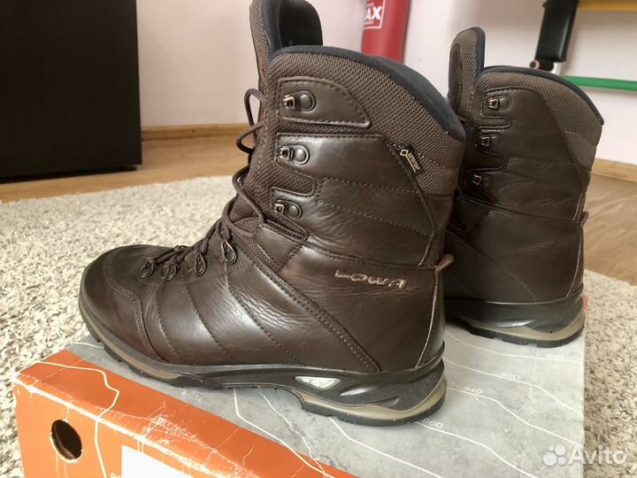 Ботинки зимние Lowa Yukon Ice GTX