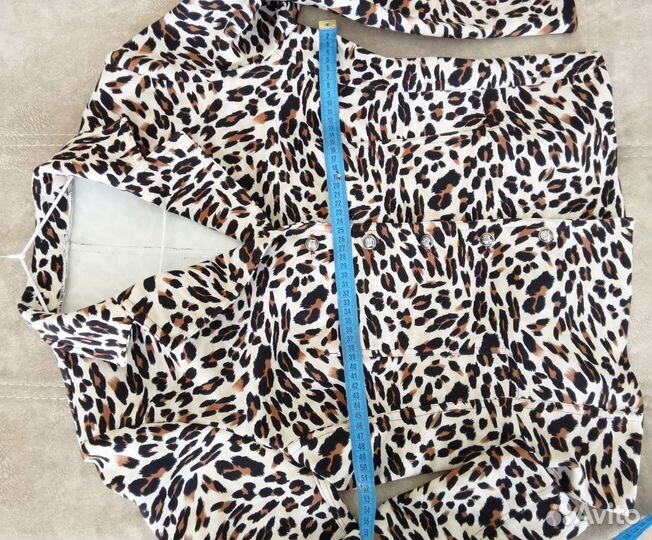 Пиджак жакет женский. леопардовой расцветки
