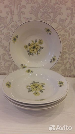 Тарелка с позолотой