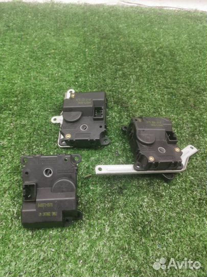 Сервопривод заслонок печки Kia Sportage 2 SUV 2.0