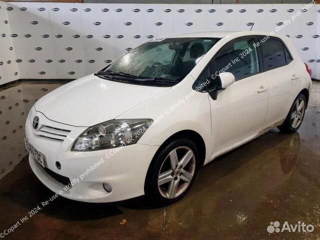 Разбор Toyota Auris E150 2010 2011 2012