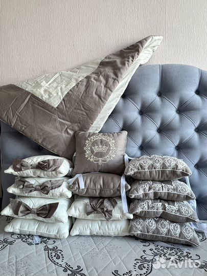 Бортики в кроватку с одеялом