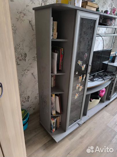 Горка под телевизор