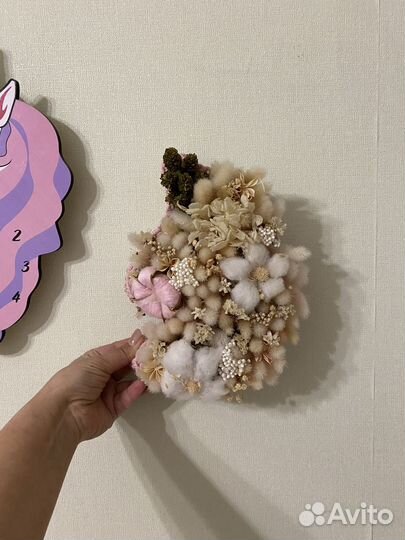 Панно единорог из сухоцветов в детскую