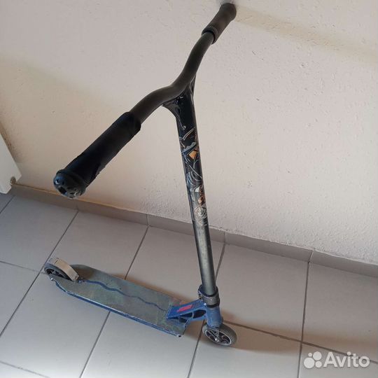 Трюковой самокат