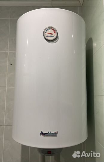Вертикальный водонагреватель AquaVerso ER 85V