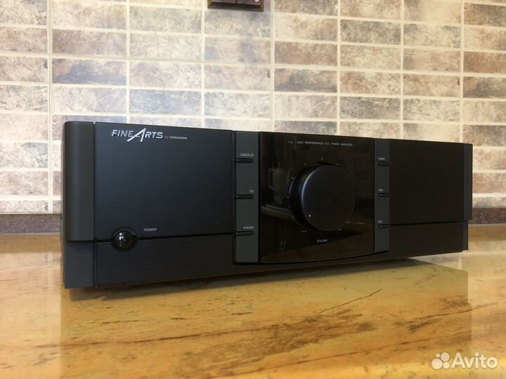 Усилитель Grundig V-3 Fine Arts (пульт)