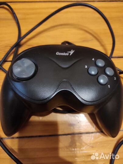 Джойстик Gamepad Genius MaxFire G-08XU