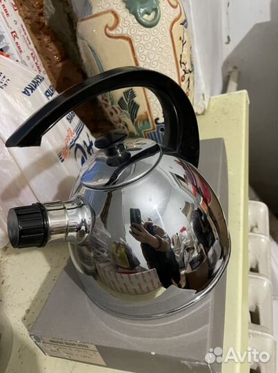 Чайник со свистком новый