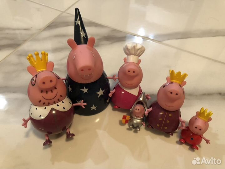 Игровой набор Свинка пеппа «Королевская семья»
