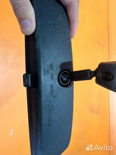 Зеркало салонное на Hyundai Creta