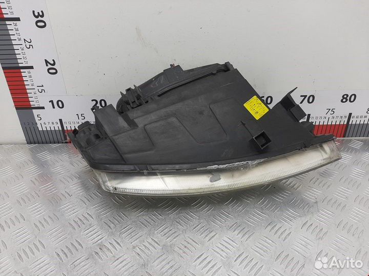 Фара передняя для Ford Mondeo 3 1435624