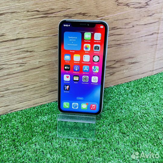 iPhone Xr, 64 ГБ