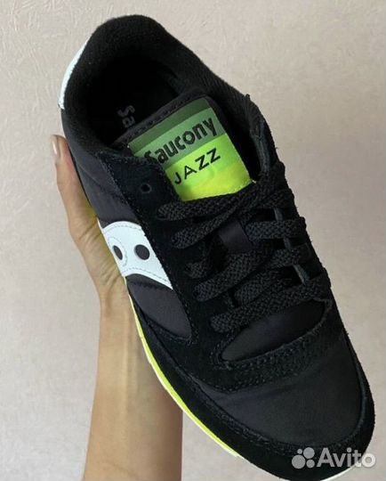 Кроссовки новые Saucony Jazz