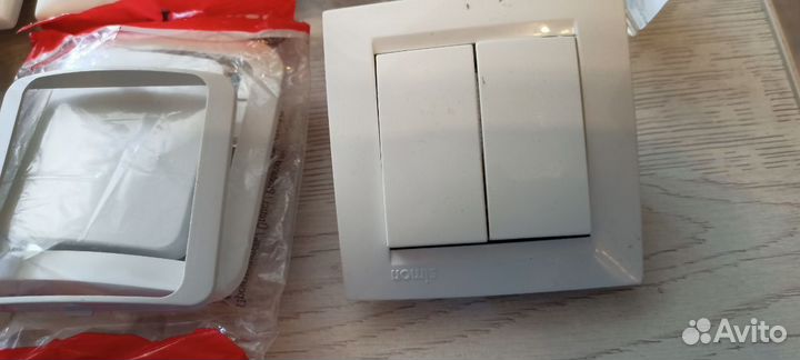 Выключатели