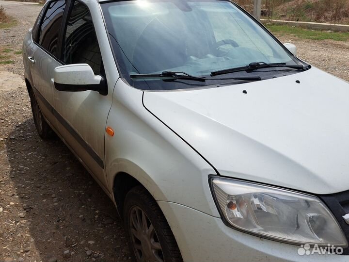 Сиденья на гранту