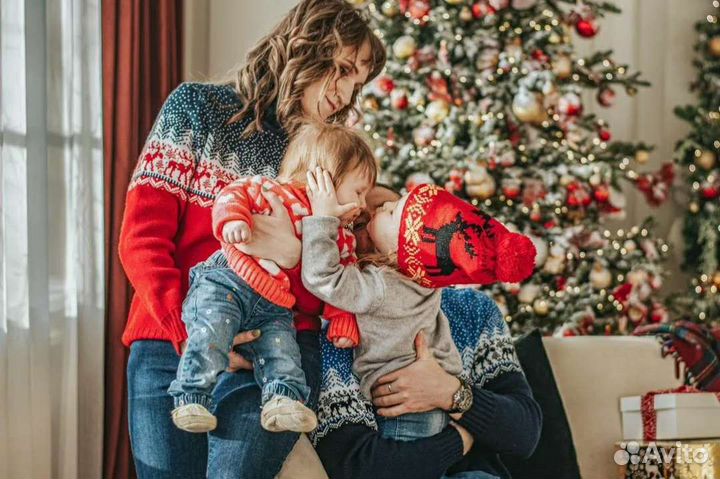 Много Новогодних свитерочков