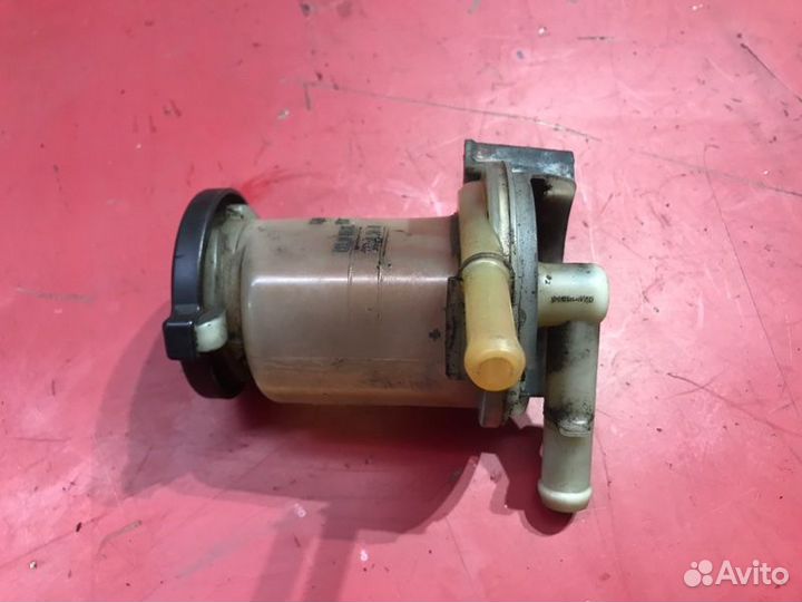 Бачок гур Toyota Avensis Т250 (дорестайл) 1CD-FTV