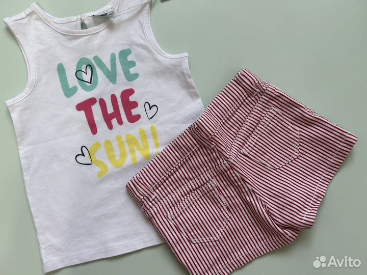 Костюм на девочку 92 новый Италия