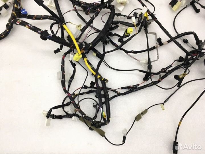 Проводка салона Mitsubishi Outlander 2020