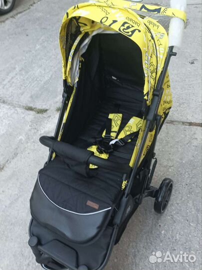 Коляска новая babalo