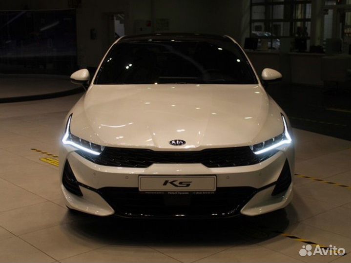 Kia K5 2.0 AT, 2024