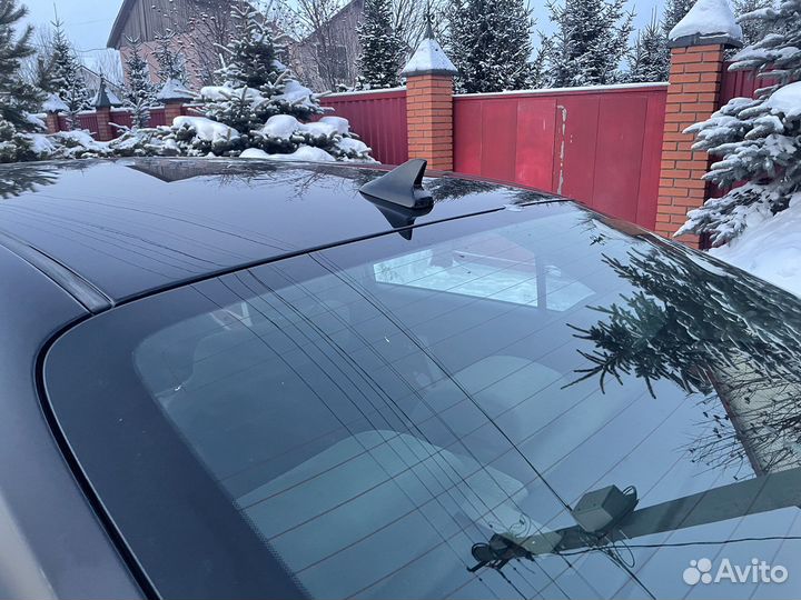 Плавник на крышу