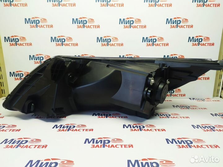 Фара передняя правая KIA RIO