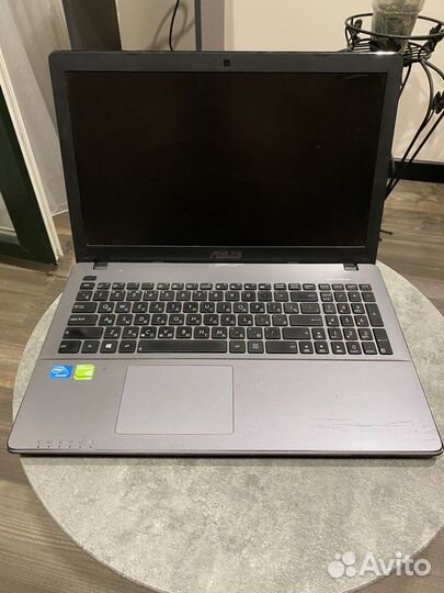 Ноутбук Asus x550cc