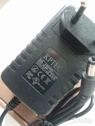 Зарядка для Black+Decker SVB620JW-QW, SVB520JW-QW