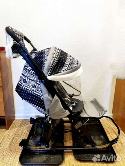 Сани коляска