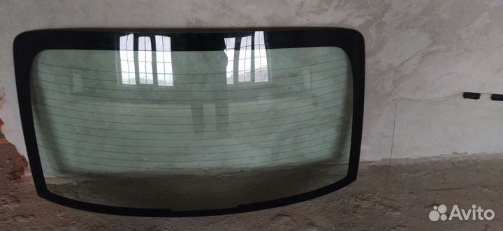 Задние стекла на Киа Рио4