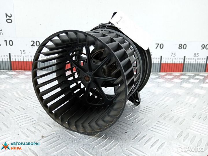 Моторчик печки Ford Fiesta 5 2003 1252926