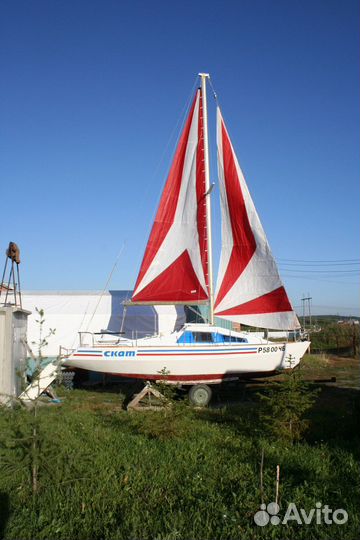 Яхта 