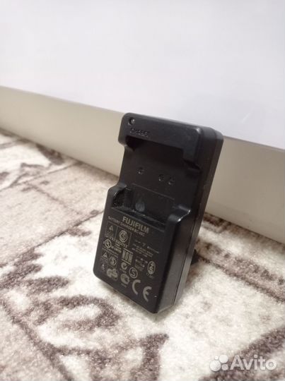 Зарядное Устройство Fujifilm BC-45C