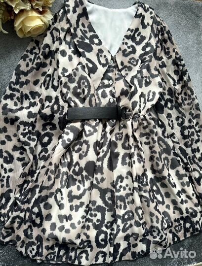 Платье в трендовой расцветке