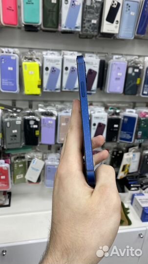 iPhone 12, 64 ГБ