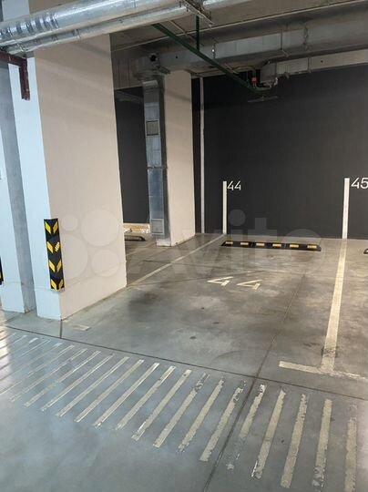 Машиноместо, 14 м²