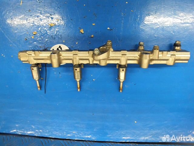 Рейка топливная (рампа) Infiniti QX80 I (2013–2014