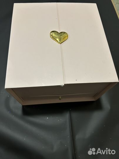 Подарочный бокс на 8 марта