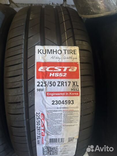 Kumho Ecsta HS52 225/50 R17